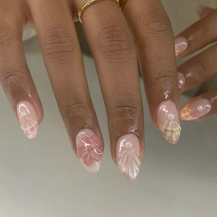 Short spring nails inspiration